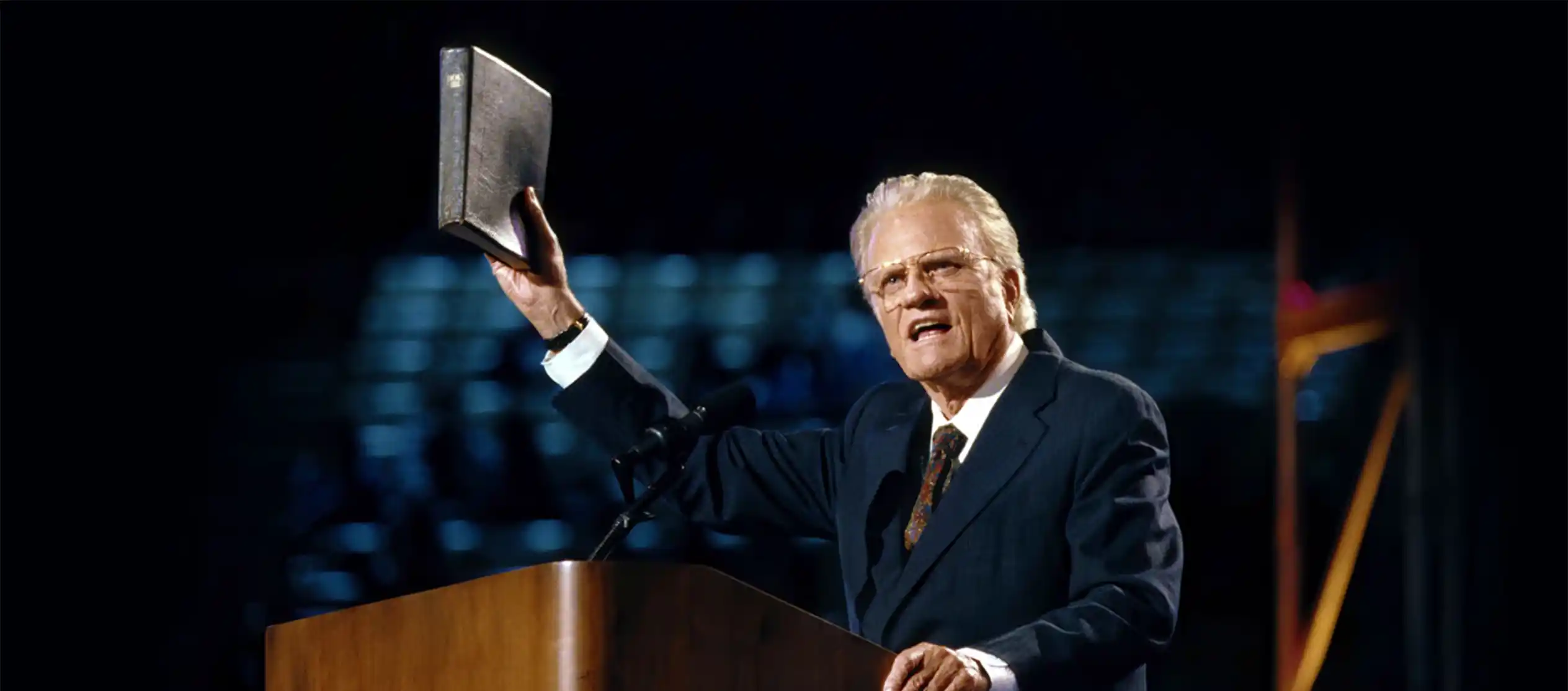 Billy Graham School of Evangelism training program online at Lucent University